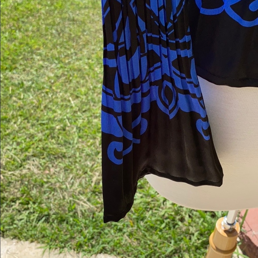 Sunny Leigh Petite Blue & Black Long Sleeve Top - Picture 5 of 6